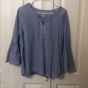 Blue and white striped wide sleeve shirt